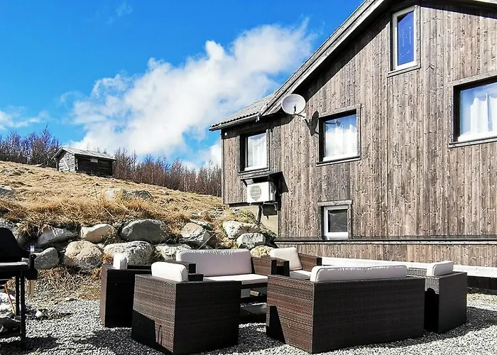 Simple Life In Nature *